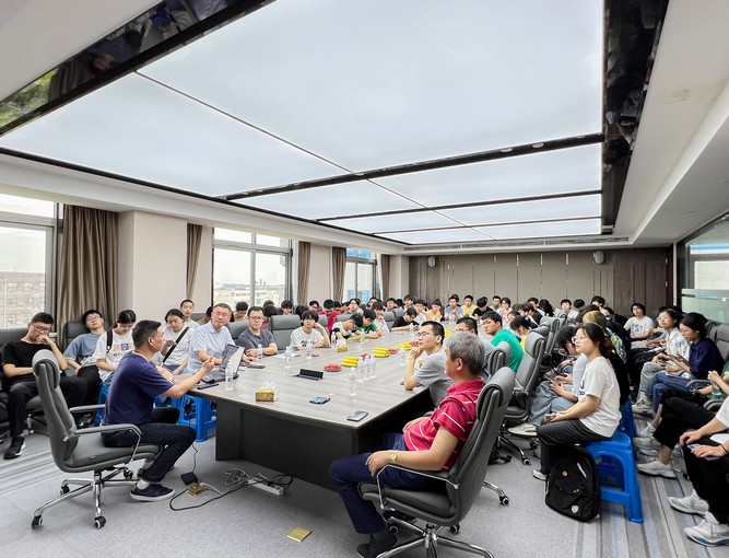 Zili | Tongji University students visit the PET strapping full-process production and application experience